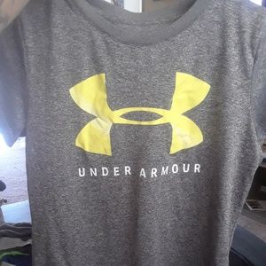 Under Armour T Shirt